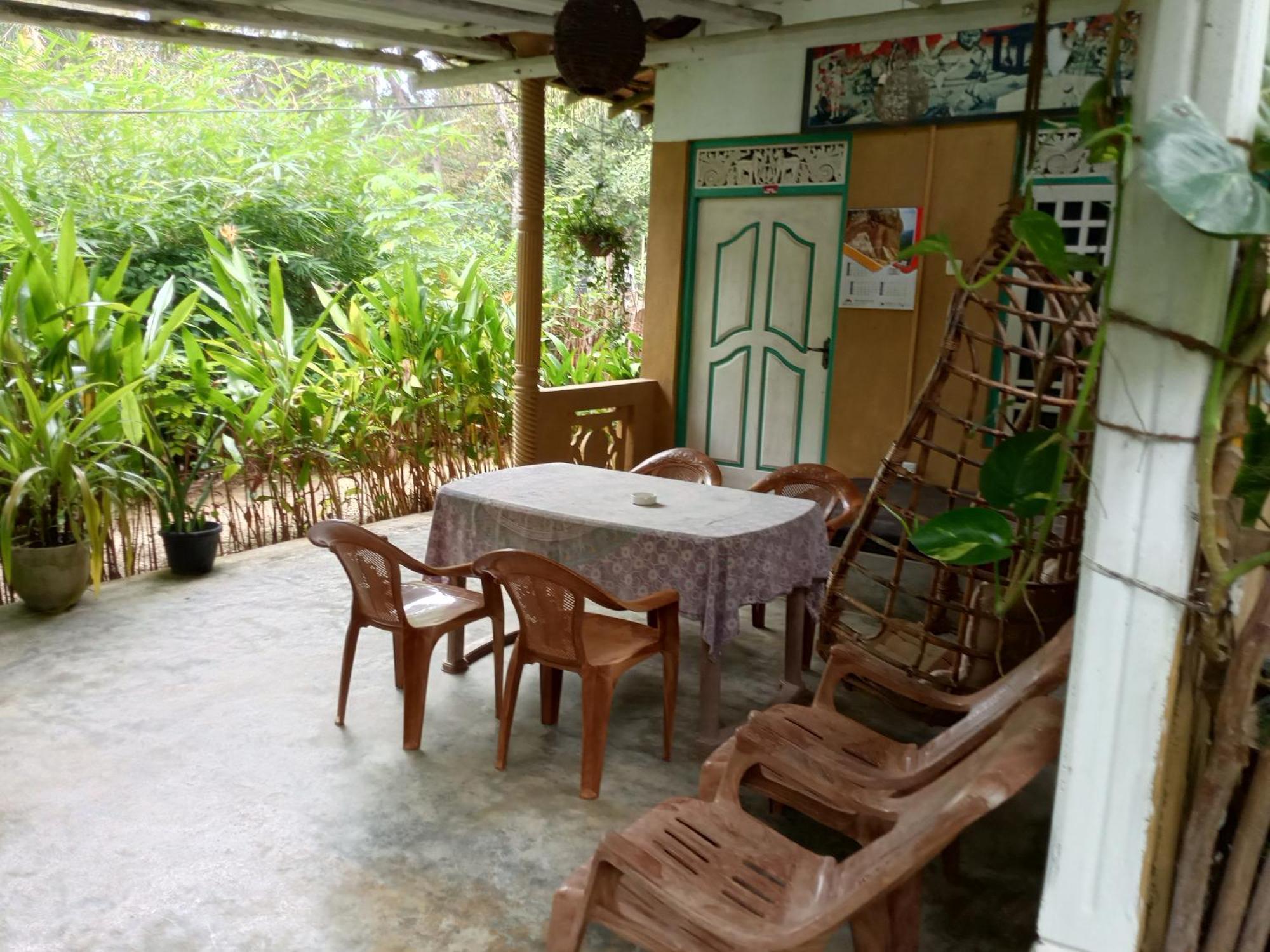 Hiriketiya Mahi Surf Apartment Dikwella Luaran gambar